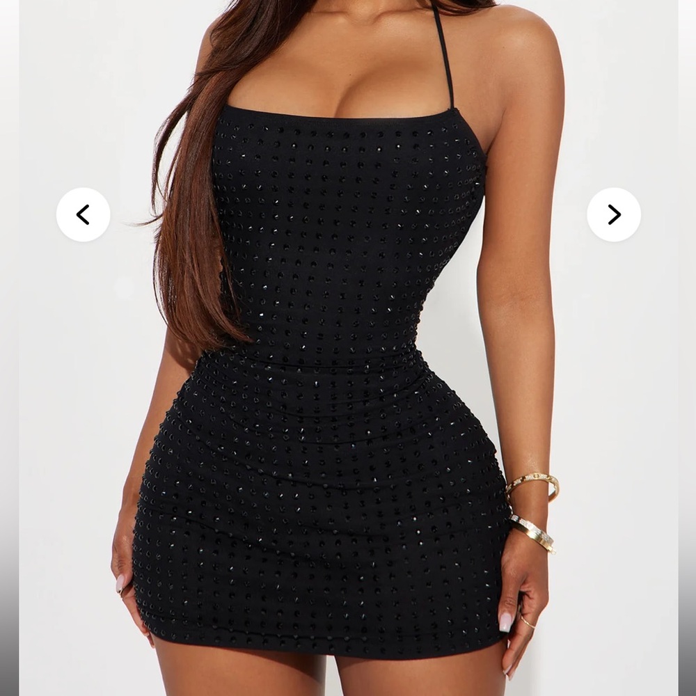 Elegant Black Sleeveless Dress
